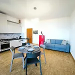 Virgi\'S Apartment