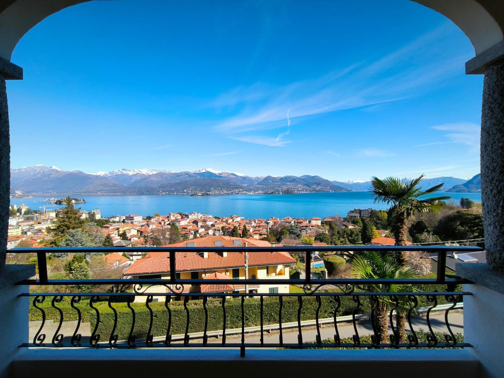 Virgi's * Stresa